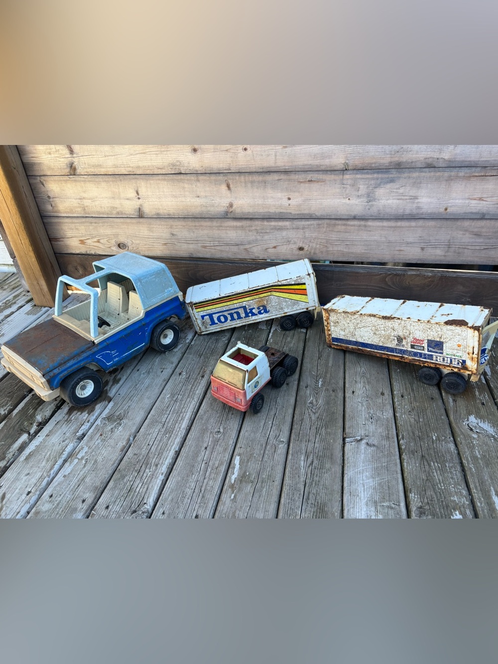 Vintage 70’s! Lot of 4 Tonka in metal to restore! (P)